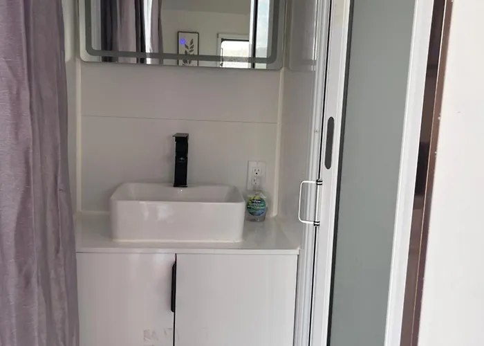 Black Canyon Modern Sleeping Pods Tiny Homes Kemping